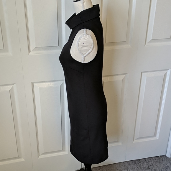 3/$15 Sleeveless Black Cowl Neck Cocktail dress Size XS Party Event Holiday - Picture 4 of 5